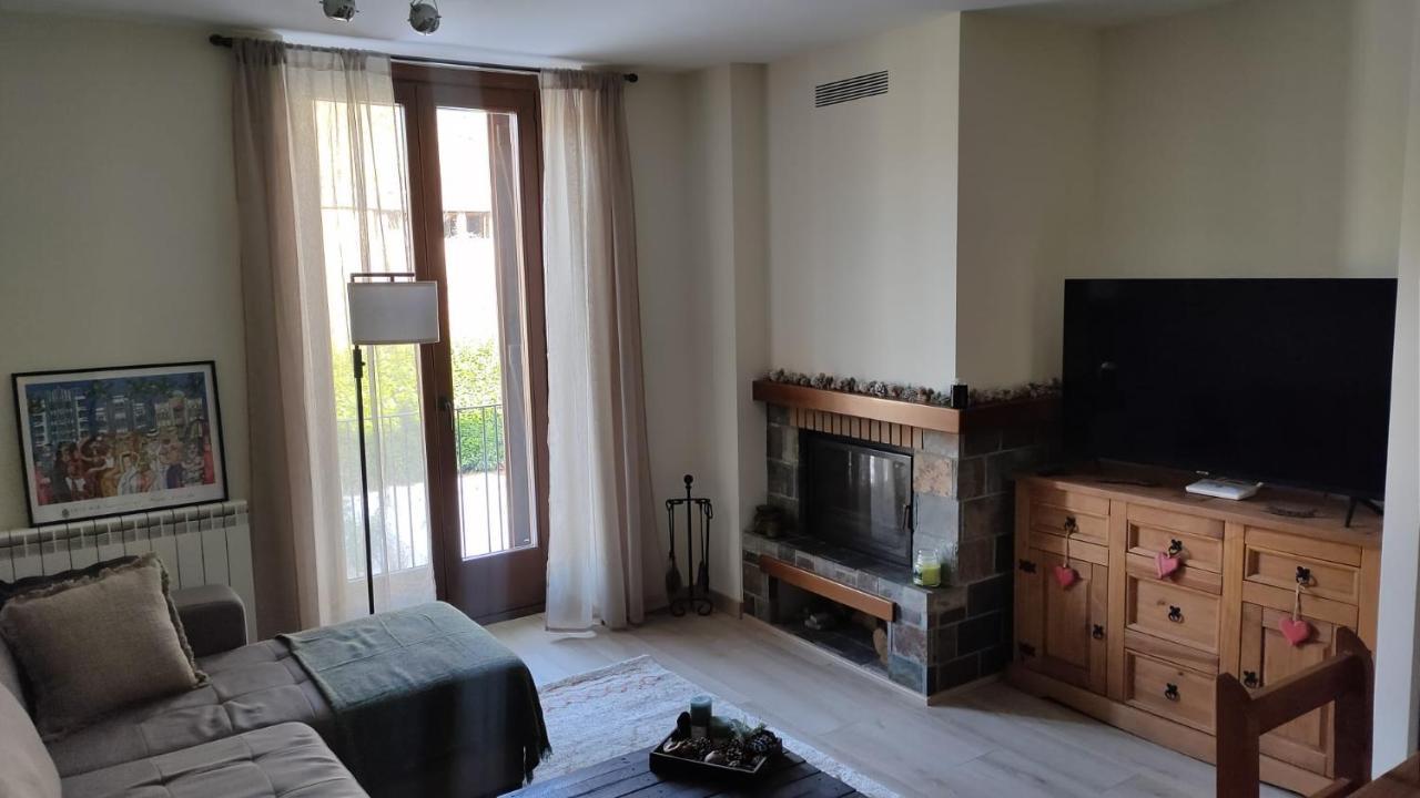 Apartament Ca La Nena เอสเตร์รี ดาเนว ภายนอก รูปภาพ